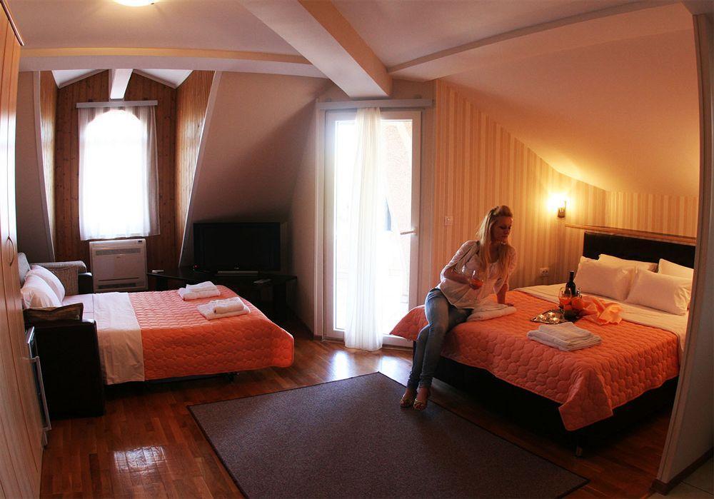 Hotel Orange Inn Skopje Extérieur photo